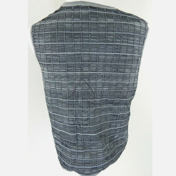 Robert Rodriguez Gray Windowpane Textured Sleeveless Sweater - Picture 3 of 4